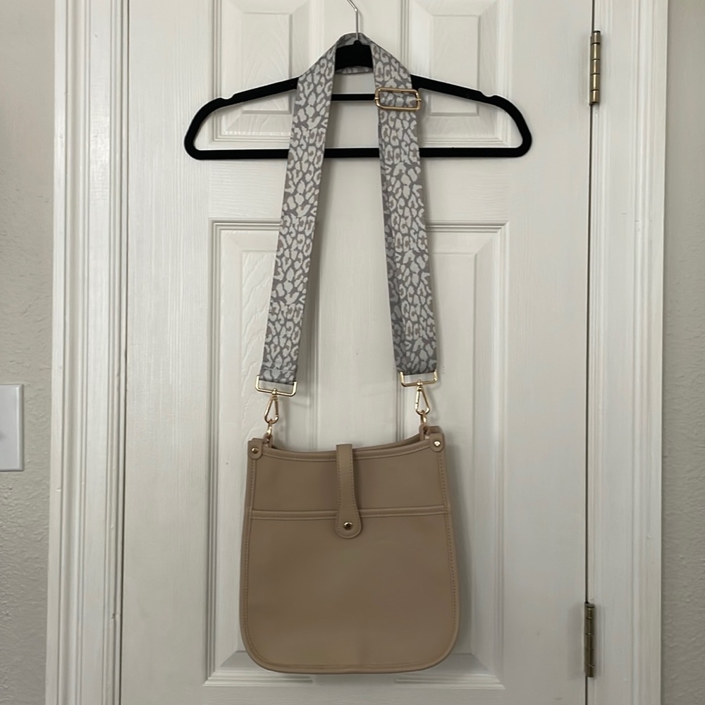 Faux leather bag - strap included